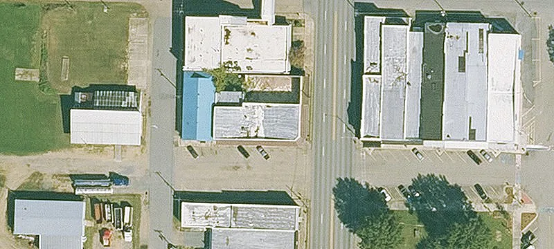 201 Main St