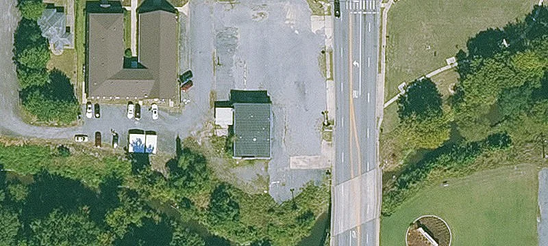 118 University Dr