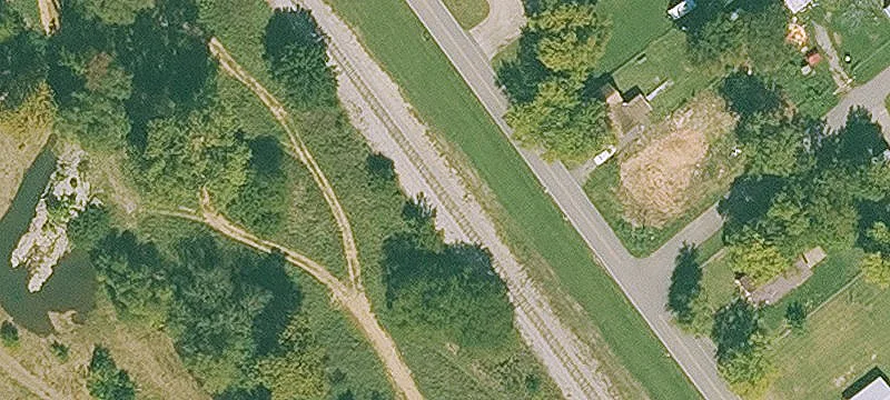 Railroad Ave