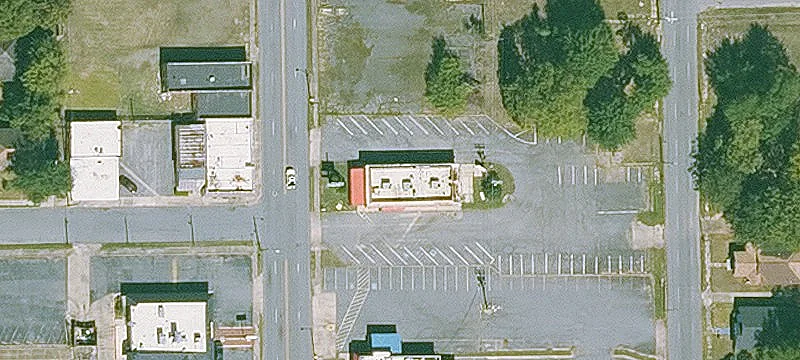 1205 Main St