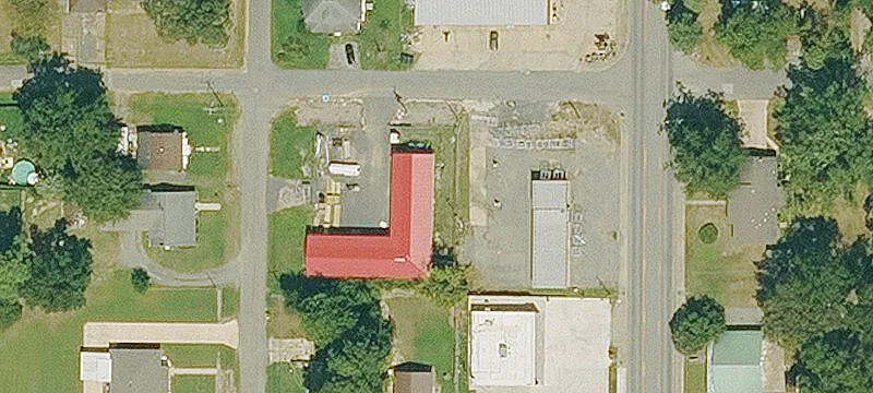 506 Ctr St