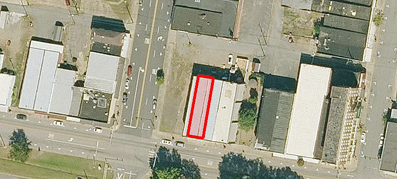 105 Broadway St