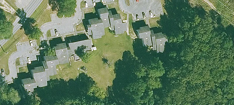 405 Riv Rd