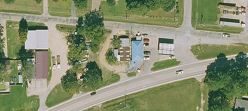 1590 Hwy 52nd W