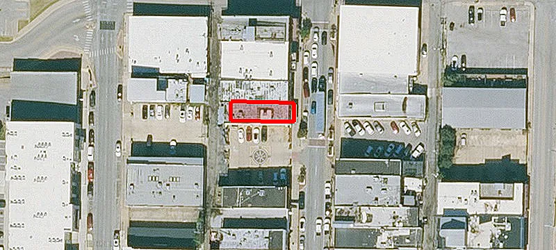 225 Main St