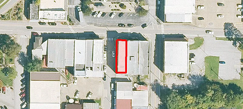 100 Main St