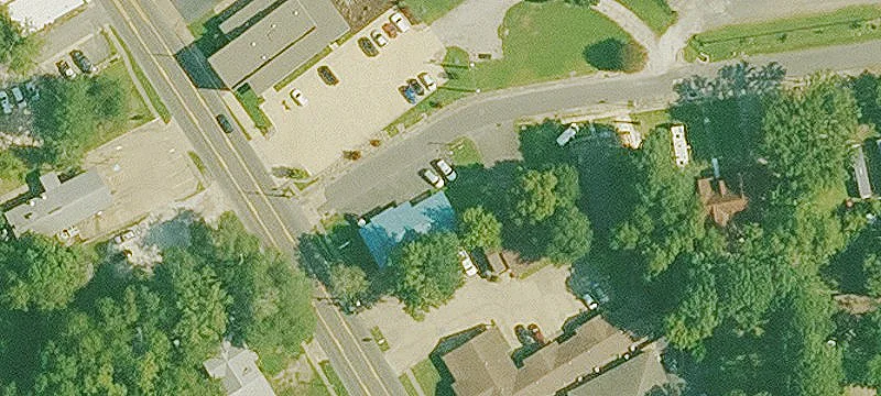 1005 Main St