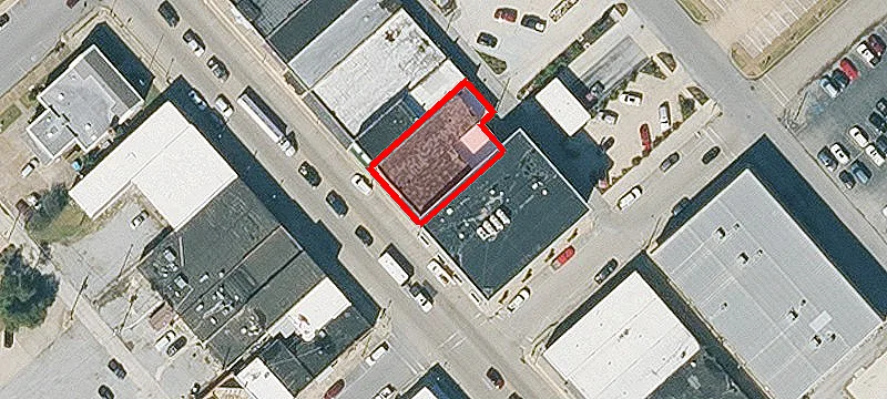 220 Main St