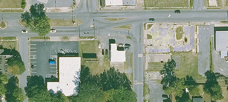 102 Harding Ave