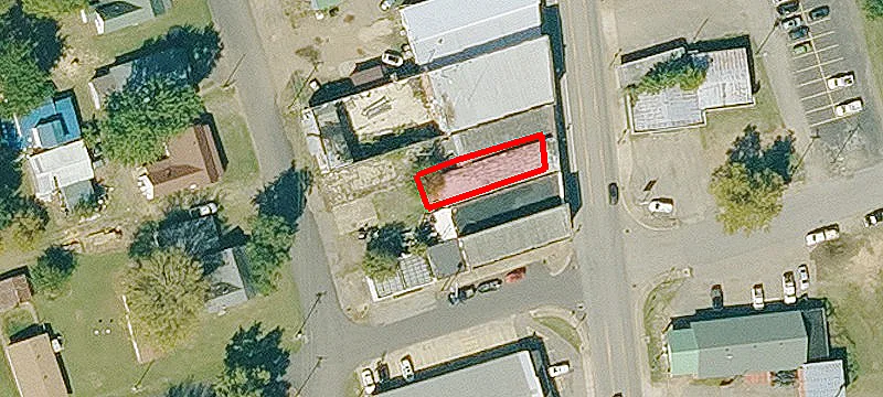 636 Main St