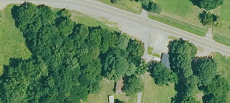 1944 Main St