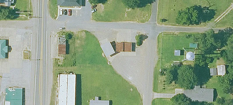 Ee Hickory At N Azalea Ave