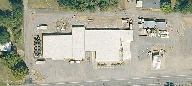 704 Main St