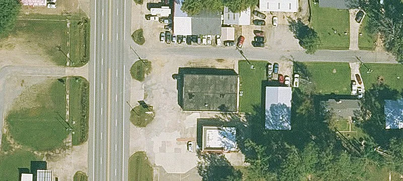 901 Main St