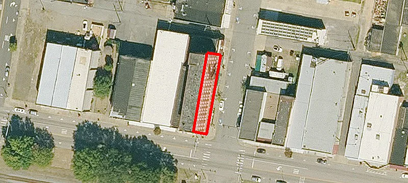 121 Broadway St