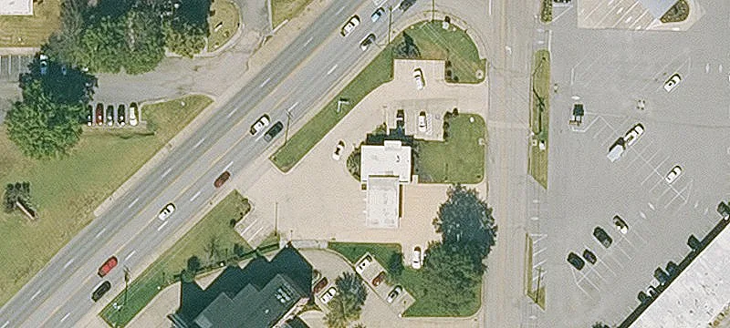 711 Swsw Dr