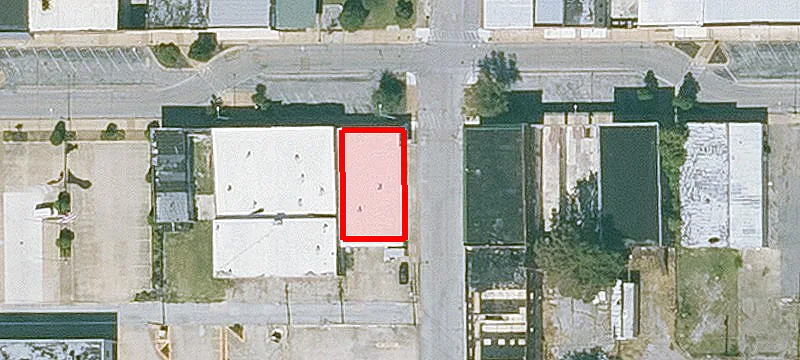 101 Main St