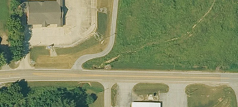 960 Main St