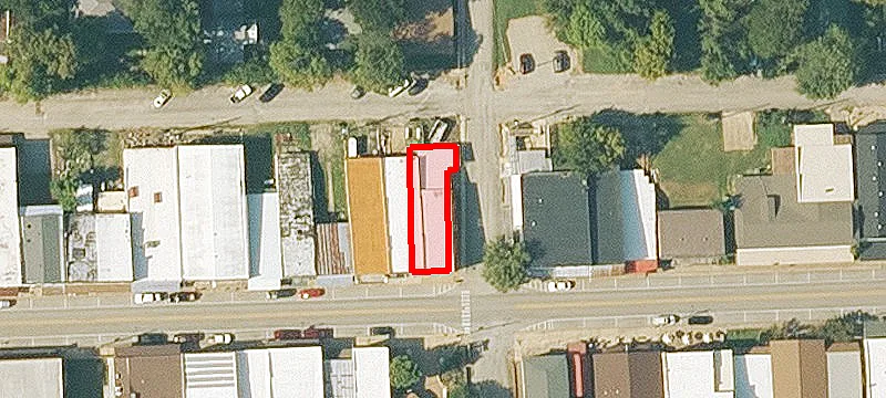 132 Main St