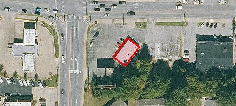 808 Caraway Rd