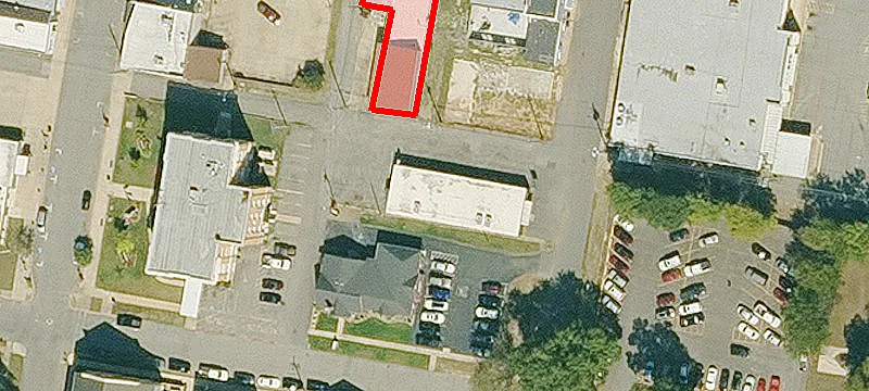 110 Chestnut St