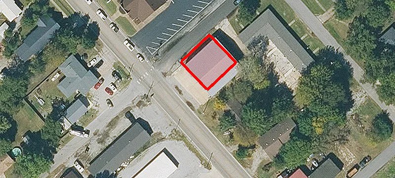 419 Main St