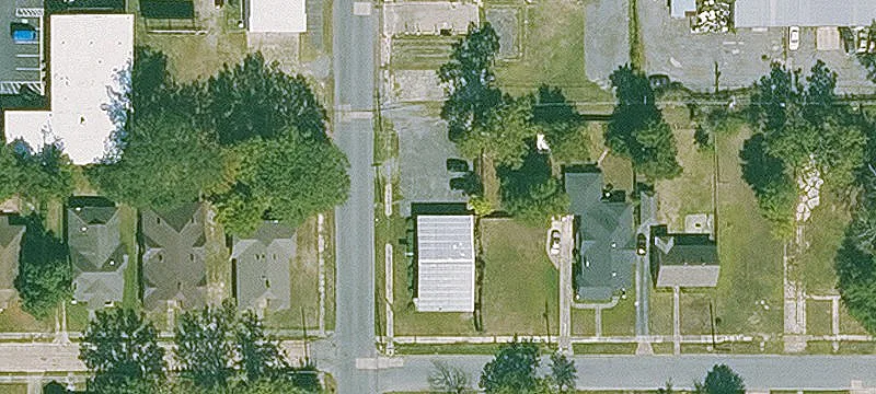 1717 Main St