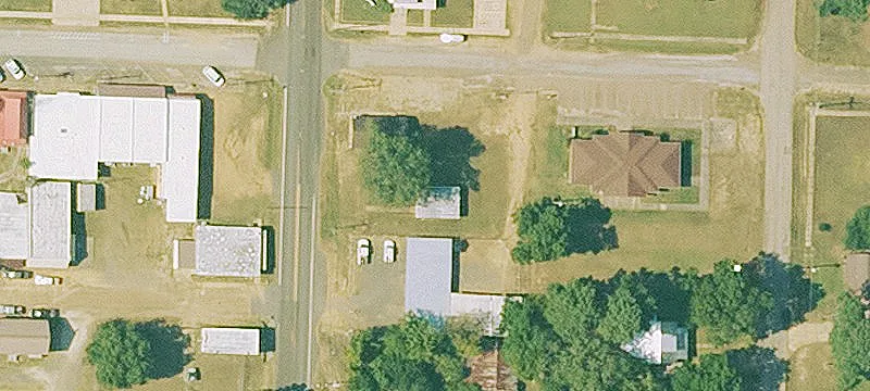 Maple St