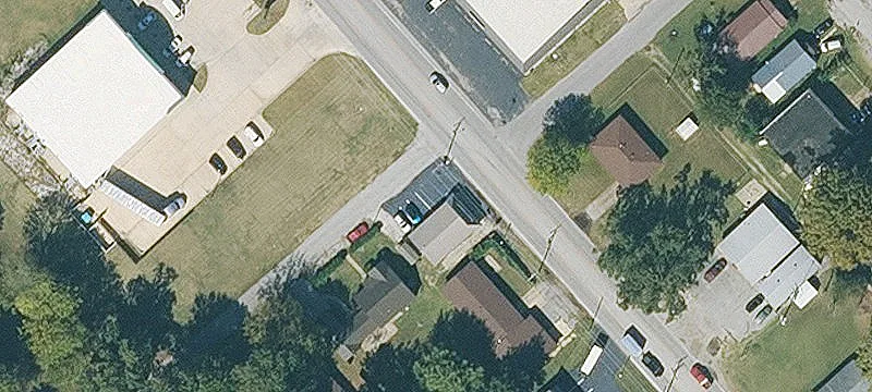 702 Main St