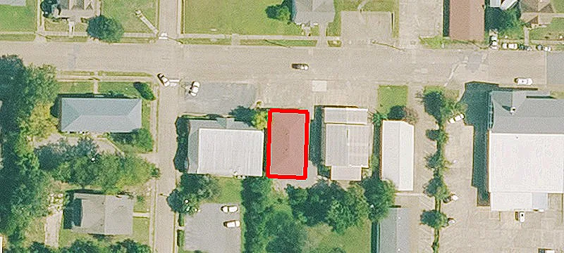 925 Main St