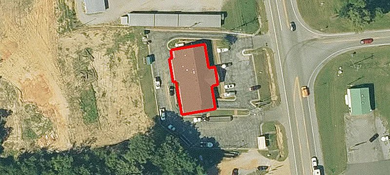 1121 Main St