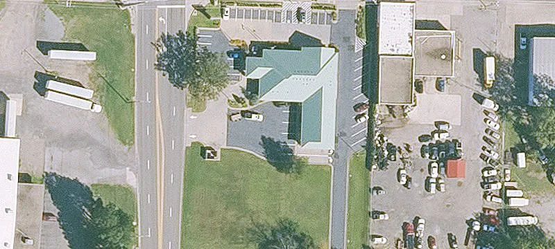 800 Phoenix Ave