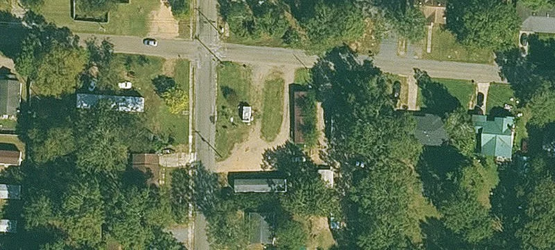 Bolling Ave At S Gabbert St
