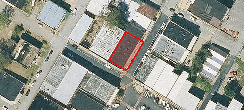 102 Everett St