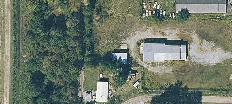 4677 Paris Rd