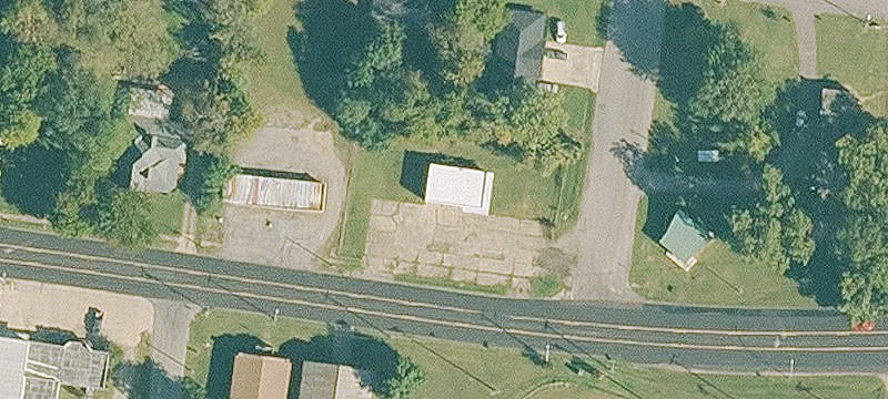 126 Commercial St
