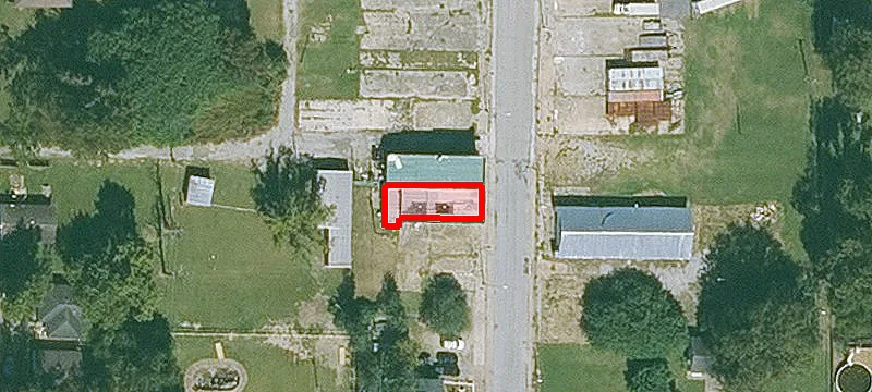 206 Main St