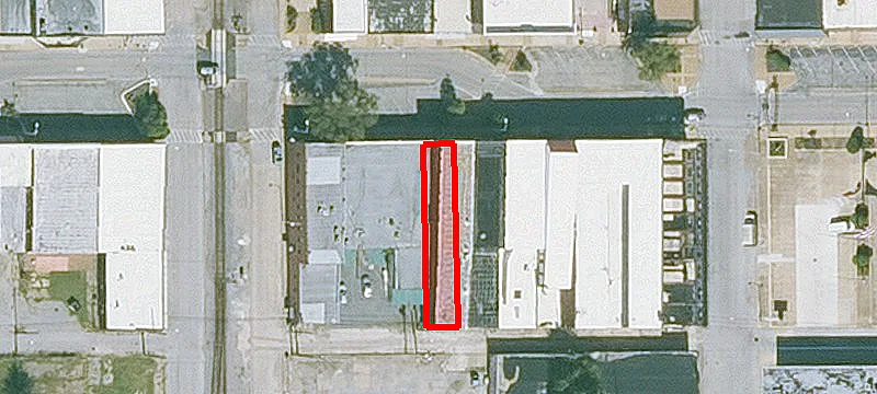 215 Main St