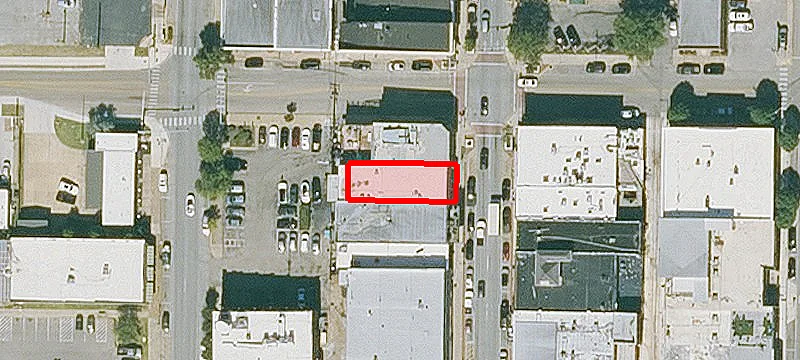 303 Main St