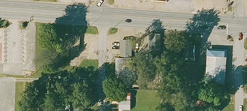 1200 Malcolm Ave