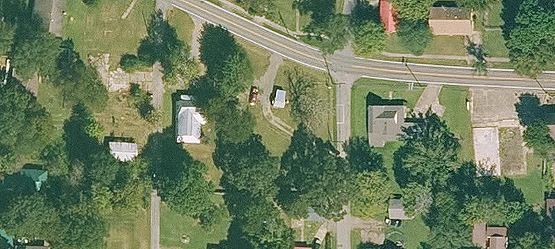 305 2nd St