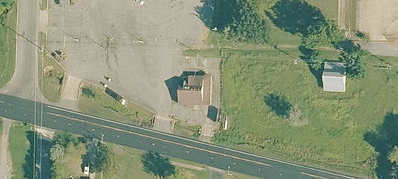 1908 Commercial St