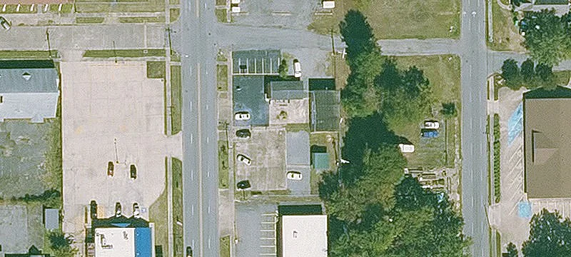 1401 Main St