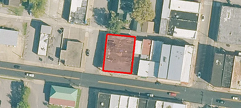 318 Commercial St