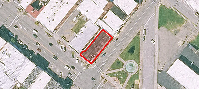 921 Garrison Ave