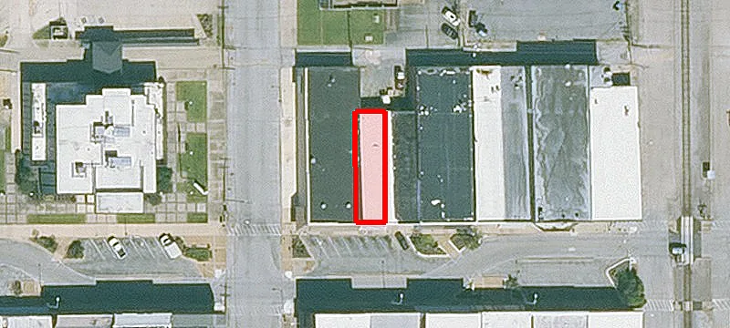 318 Main St