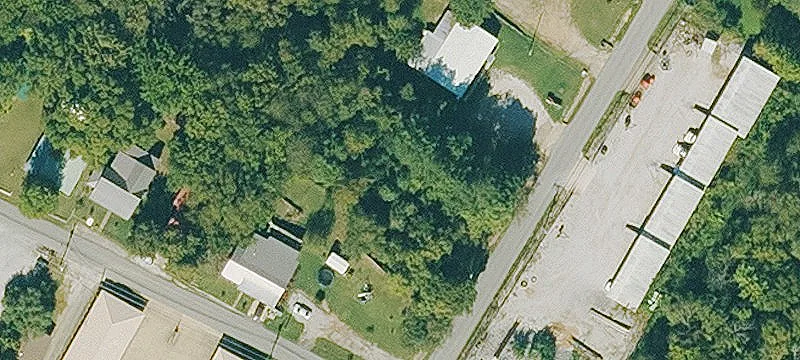 Oak Ave