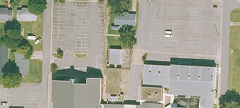 305 Division St