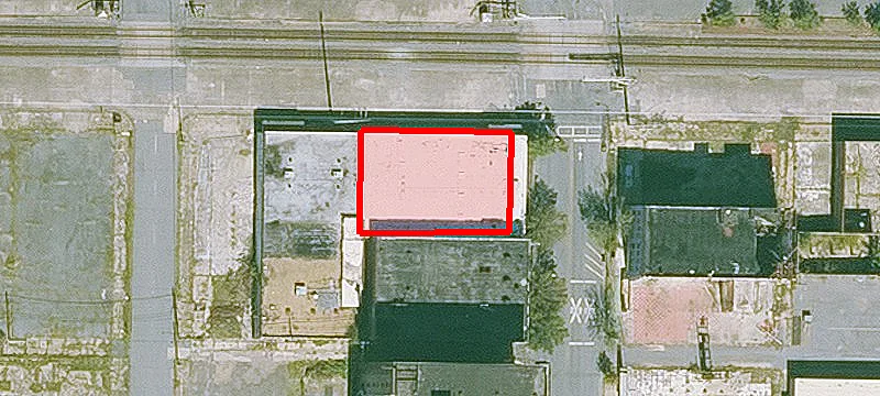 400 Main St