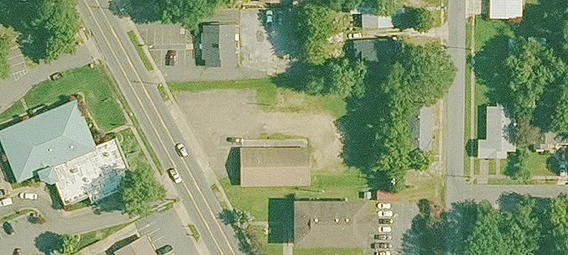 1235 Main St